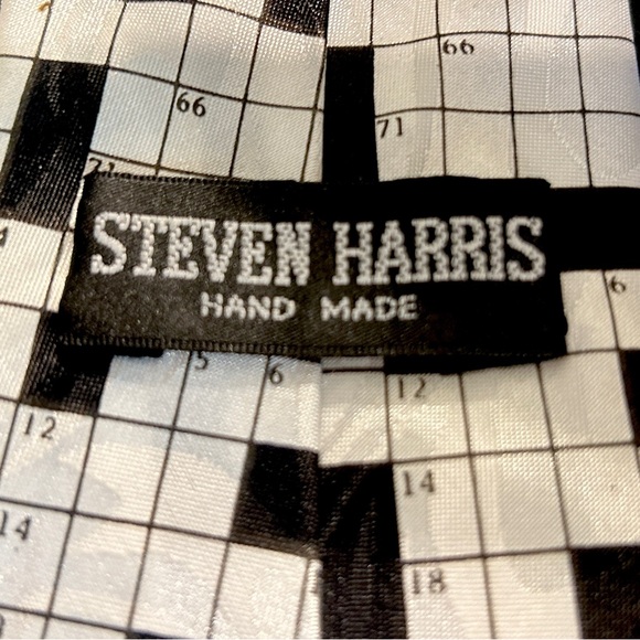 STEVEN HARRIS Crossword Puzzle Neck Tie 59.5”L x 3.75”W Black & White - Picture 4 of 7